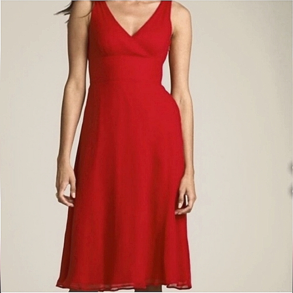 🎁 NWOT J. Crew Sophia Silk Dress. V-Neckline w/ Subtle Pleats on Front & Back - Picture 4 of 16